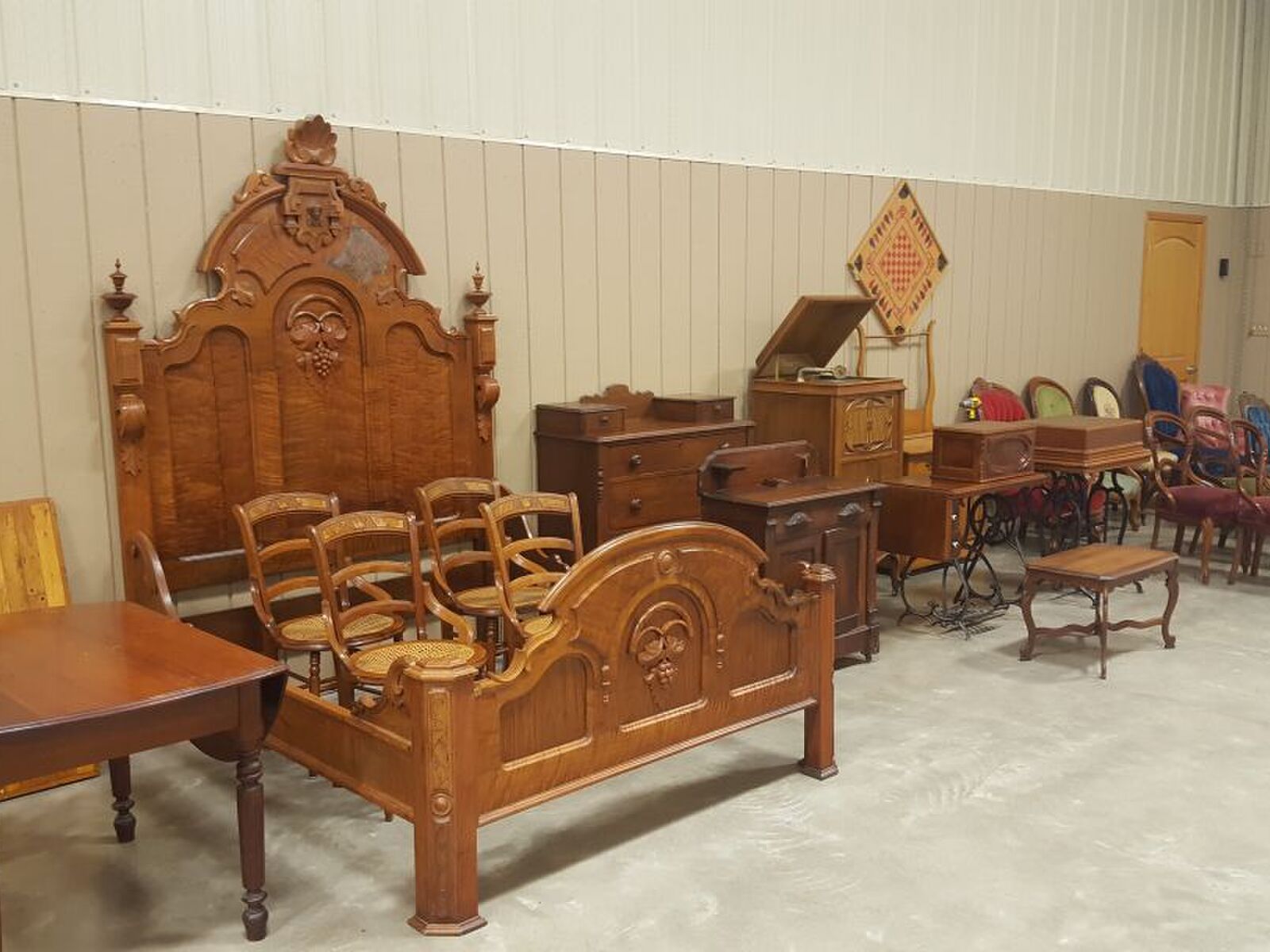 Auction Archives 1